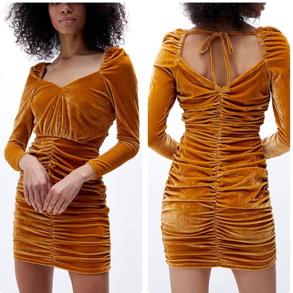 NWT MinkPink Meknes Gold Velvet Ruched Mini Dress Size Medium - Picture 2 of 13